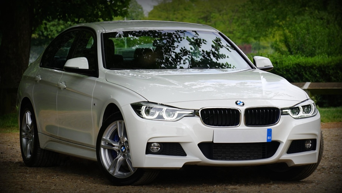 BMW-Car-Rental-7-Series
