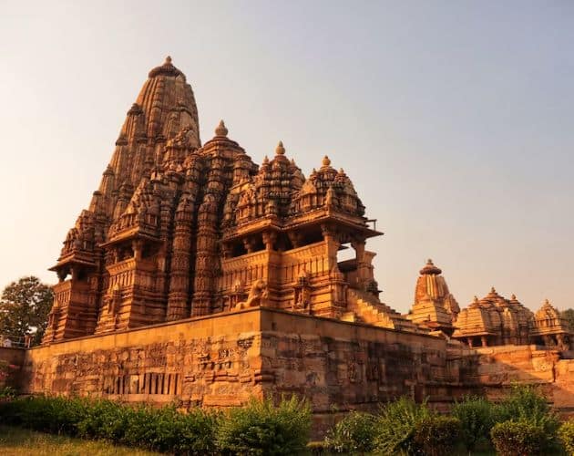 golden triangle tour package with khajuraho